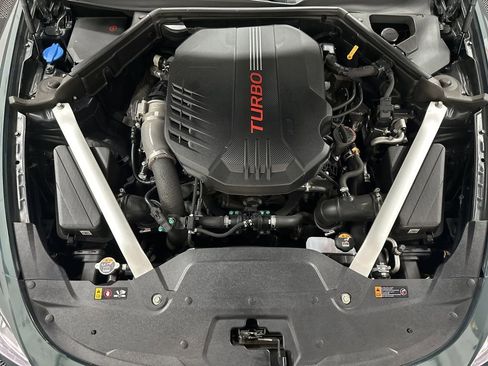 Used 2022 Kia Stinger GT2 RWD image 37
