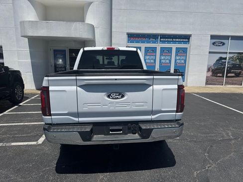 Used 2025 Ford F150 Lariat w/ Equipment Group 502A High AWD/4WD image 6