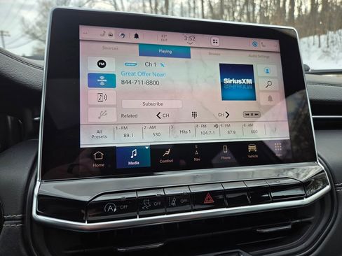 Used 2022 Jeep Compass High Altitude image 18