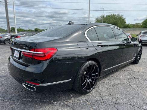 Used 2016 BMW 740i w/ Executive Package 2 RWD image 5