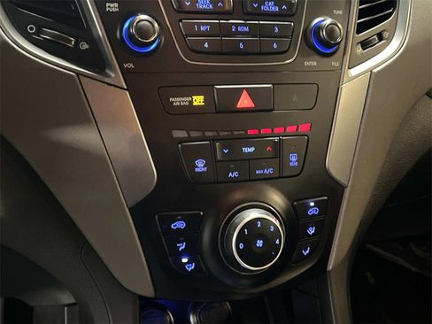 Used 2013 Hyundai Santa Fe Sport w/ Popular Equipment Pkg image 18