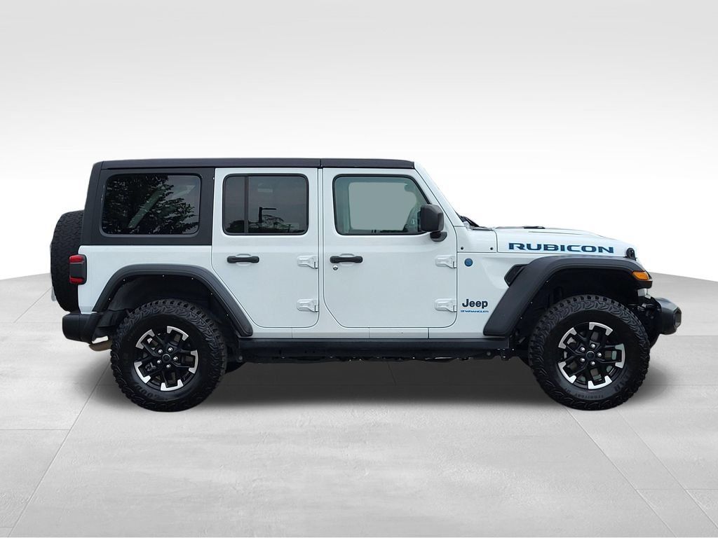 Used 2024 Jeep Wrangler Unlimited Rubicon 4xe AWD/4WD image 2