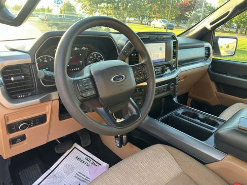 Used 2021 Ford F150 XLT w/ Trailer Tow Package RWD image 20