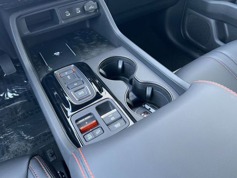 New 2026 Honda Pilot TrailSport image 18