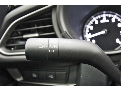 New 2025 MAZDA CX-30 AWD 2.5 S w/ Select Sport Pkg image 16