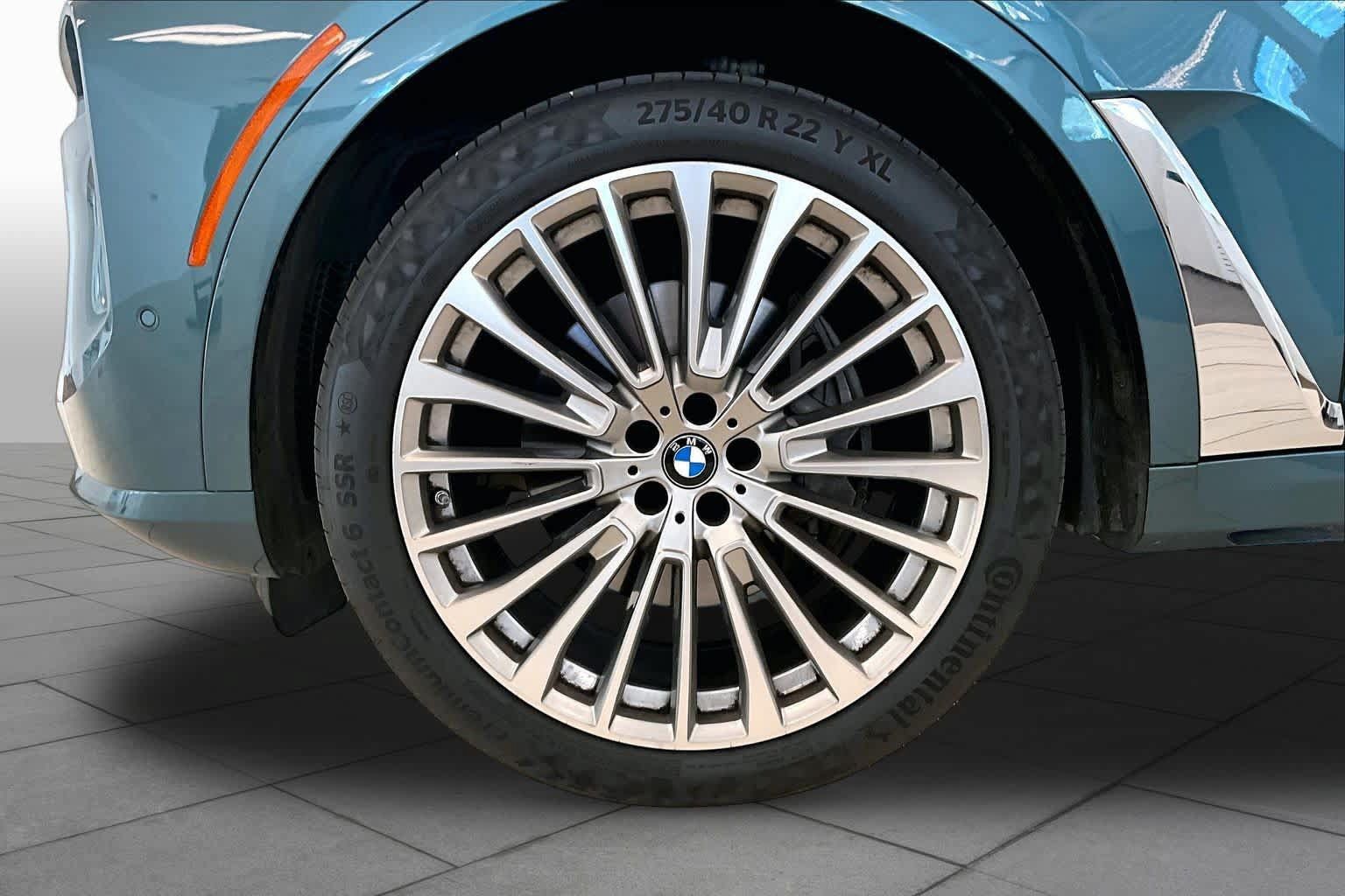 Used 2025 BMW X7 xDrive40i AWD/4WD image 10