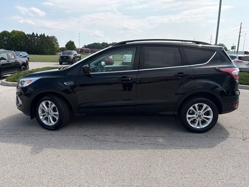 Used 2018 Ford Escape SEL FWD image 4