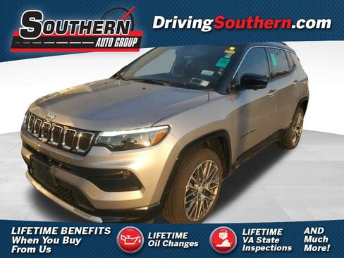 Used 2023 Jeep Compass Limited w/ Elite Group AWD/4WD image 1