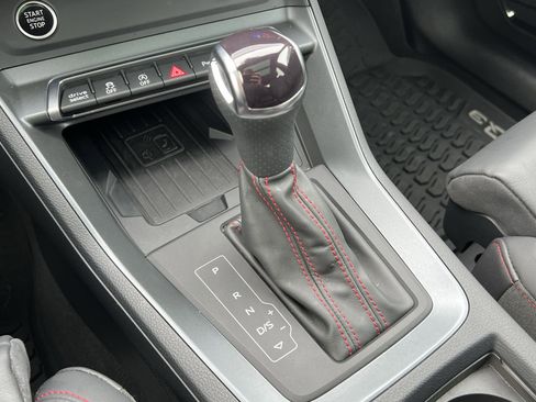 Used 2025 Audi Q3 2.0T Premium Plus w/ Premium Plus Package image 26