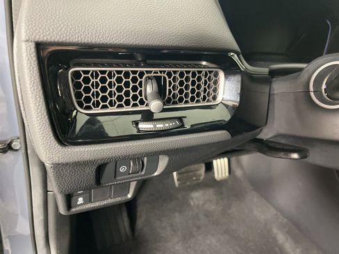 Certified 2024 Honda Civic Sport image 25