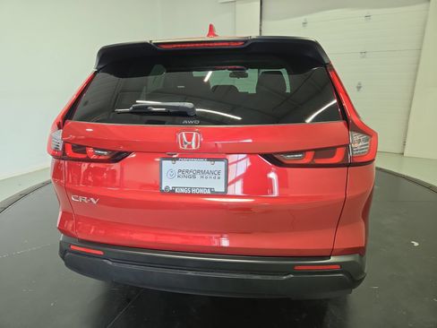 Used 2024 Honda CR-V EX image 8