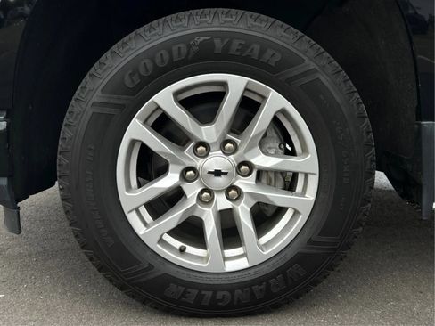 Used 2021 Chevrolet Silverado 1500 RST AWD/4WD image 29
