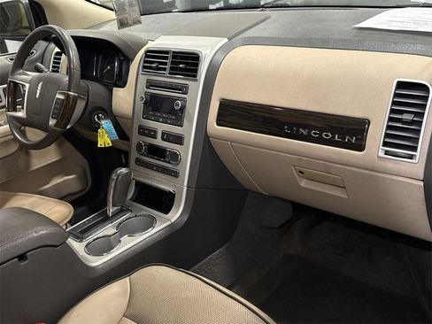 Used 2008 Lincoln MKX 2WD image 15