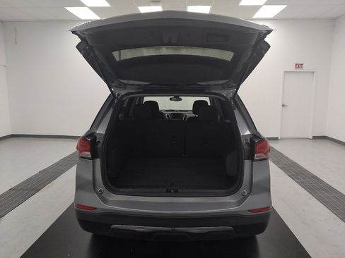 Used 2023 Chevrolet Equinox LT FWD image 29