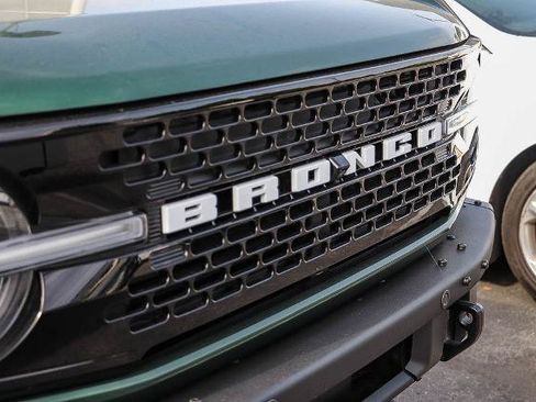 Certified 2024 Ford Bronco Wildtrak AWD/4WD image 4