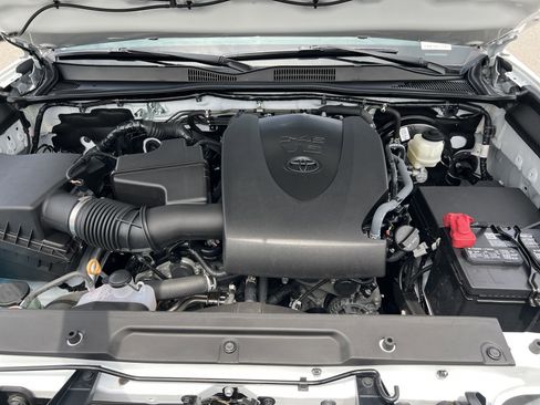 Certified 2023 Toyota Tacoma SR5 RWD image 23