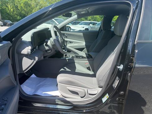 New 2026 Hyundai Elantra Sport FWD image 10