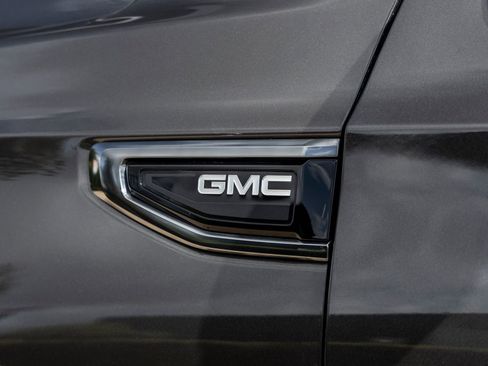 Used 2021 GMC Yukon AT4 w/ Rear Media and Nav Package image 13