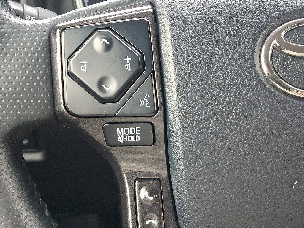 Used 2024 Toyota 4Runner TRD Off-Road Premium w/ Off Road Premium Plus Package AWD/4WD image 22