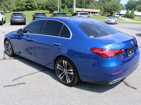 Used 2022 Mercedes-Benz C 300 Sedan image 3
