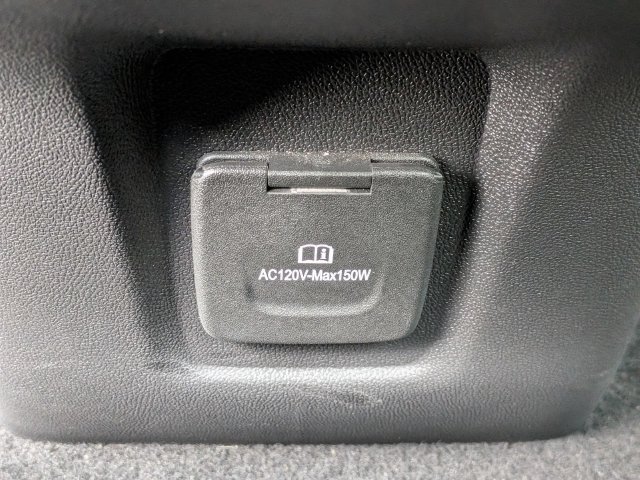 Used 2022 GMC Terrain SLT w/ Infotainment Package II FWD image 20