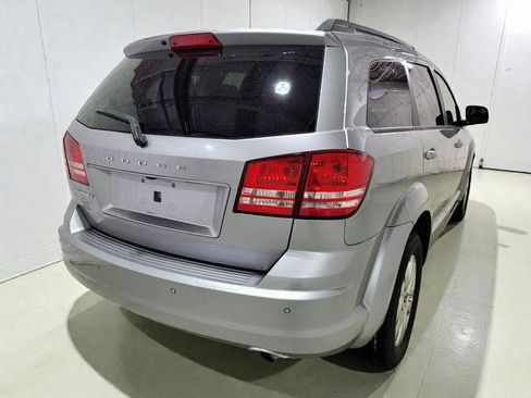 Used 2020 Dodge Journey SE image 20
