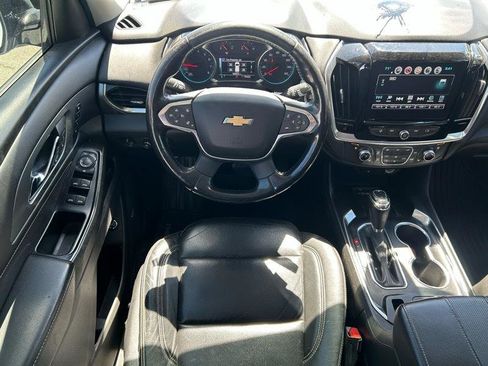 Used 2019 Chevrolet Traverse Premier w/ Redline Edition FWD image 9
