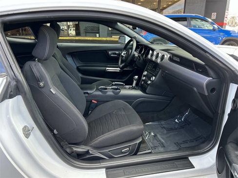 Used 2017 Ford Mustang EcoBoost image 13