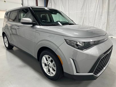 Used 2024 Kia Soul LX w/ Option Group 015