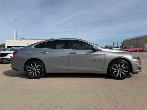 Used 2023 Chevrolet Malibu RS w/ LPO, Floor Liner Package image 4