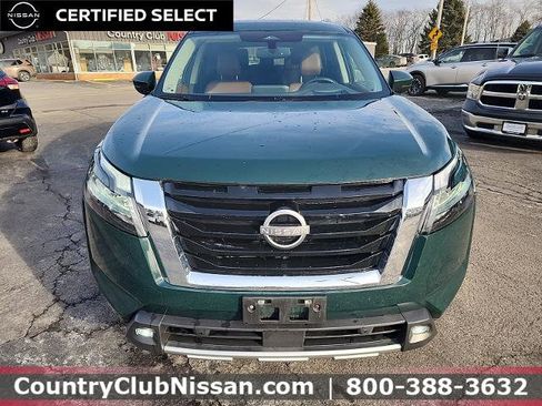Certified 2022 Nissan Pathfinder Platinum w/ Cargo Package image 3