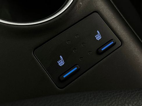 Used 2021 Toyota Camry LE w/ Cold Weather Package image 20