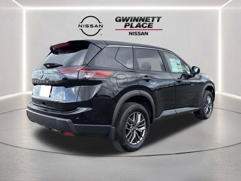 New 2026 Nissan Rogue S image 8