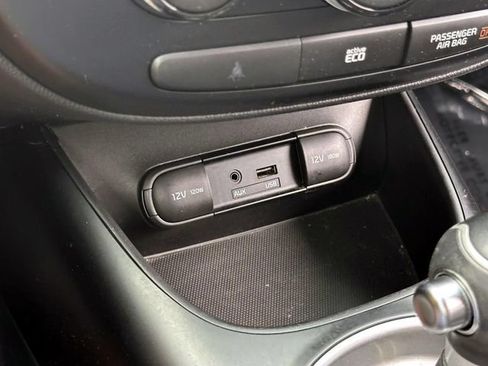 Used 2014 Kia Soul + FWD image 23