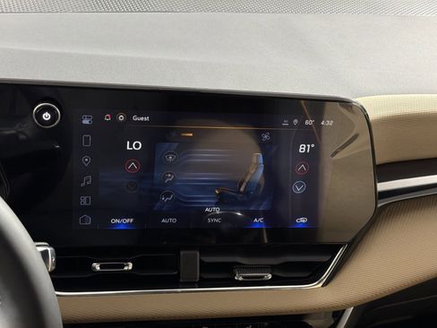 New 2026 Chevrolet Equinox ACTIV image 21