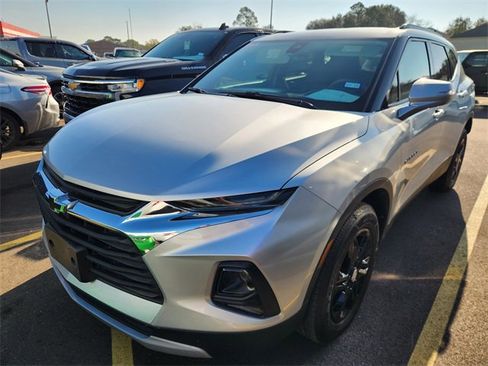 Used 2021 Chevrolet Blazer LT image 3