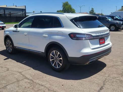 Used 2020 Lincoln Nautilus FWD w/ Equipment Group 101A image 6