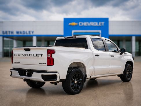 Used 2021 Chevrolet Silverado 1500 Custom w/ LPO, Dark Essentials Package RWD image 50
