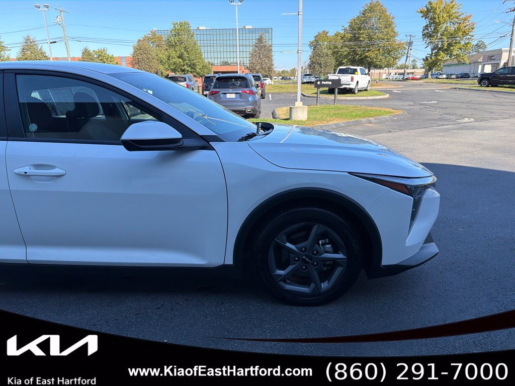 Used 2025 Kia K4 FWD image 6