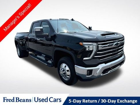 Used 2024 Chevrolet Silverado 3500 LTZ w/ LTZ Plus Package AWD/4WD image 1