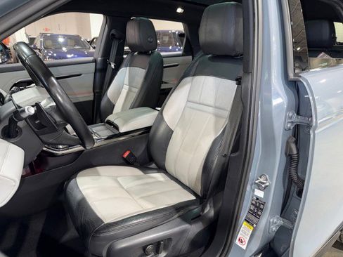 Used 2020 Land Rover Range Rover Evoque First Edition image 51