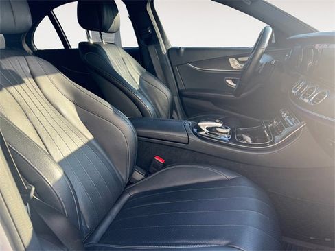 Used 2017 Mercedes-Benz E 300 4MATIC image 15