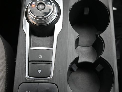 Used 2021 Ford Escape SE w/ Convenience Package FWD image 19
