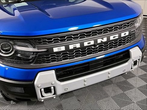 Used 2025 Ford Bronco Sport Badlands w/ Badlands Tech Package AWD/4WD image 30