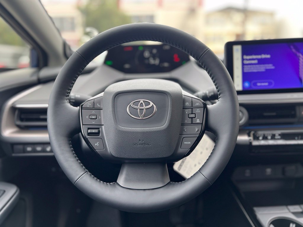New 2027 Toyota Prius Limited w/ Limited Premium Package AWD/4WD image 29