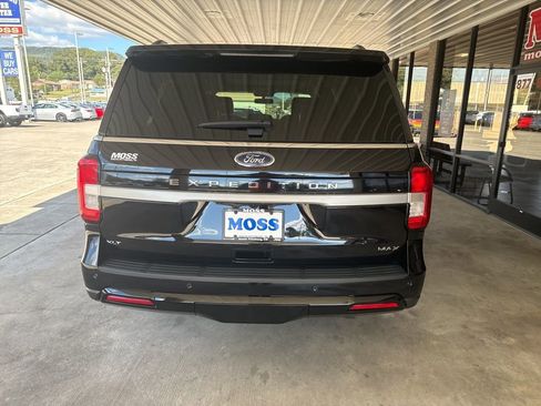 Certified 2024 Ford Expedition Max XLT image 5