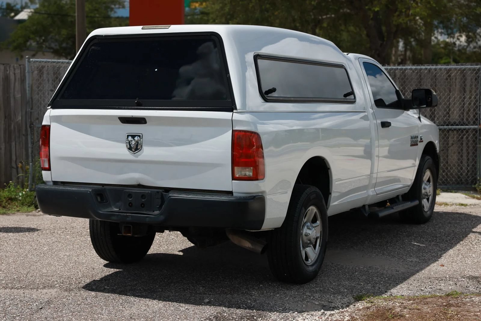 Used 2018 RAM 2500 Tradesman w/ Power & Remote Entry Group RWD image 6