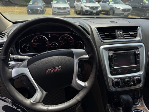 Used 2015 GMC Acadia SLT AWD/4WD image 14