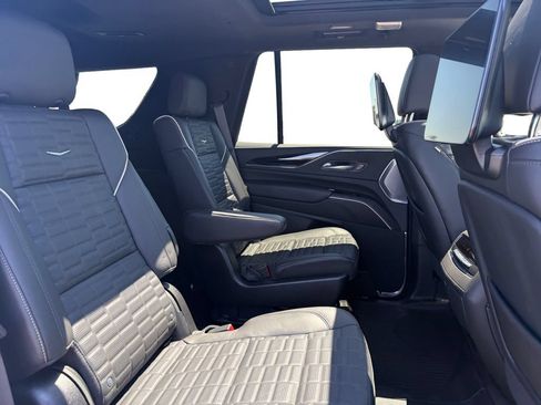 Certified 2024 Cadillac Escalade V w/ LPO, Floor Liner Package AWD/4WD image 18
