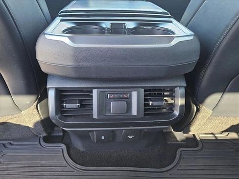 Certified 2022 Ford F150 Raptor w/ Equipment Group 801A High image 19